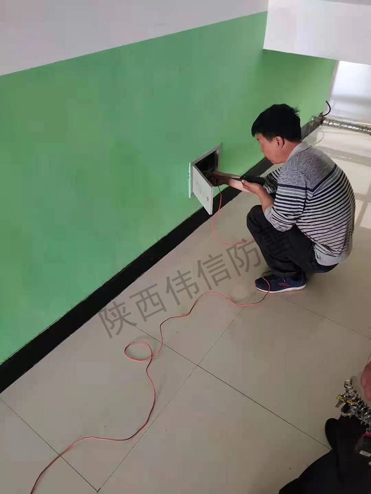 咸陽三原防空反導(dǎo)學院防雷檢測現(xiàn)場圖2